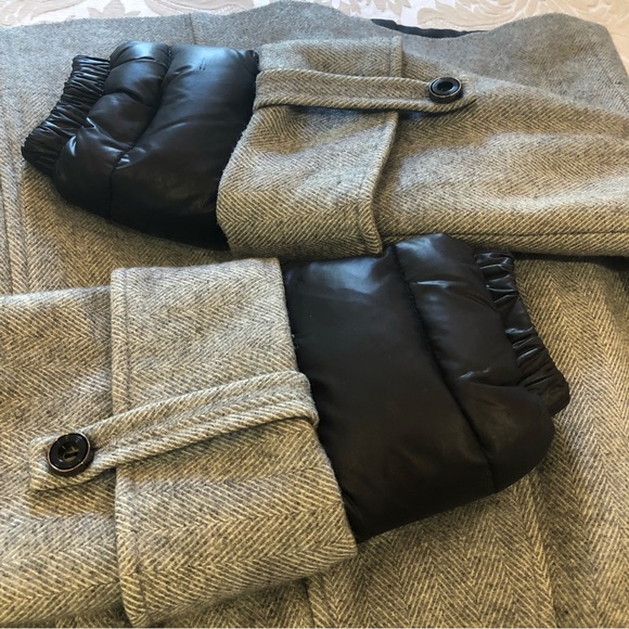 Grey herringbone coat by Soia & Kyo. Size xs with removable collar and cuffs - Picture 8 of 15